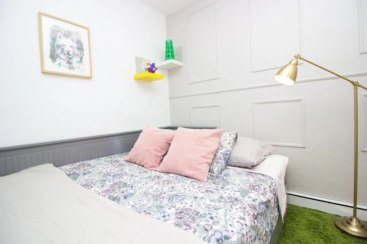 Apartments Mali Dvor Novigrad Novigrad  0*, Novigrad (Dalmatia)