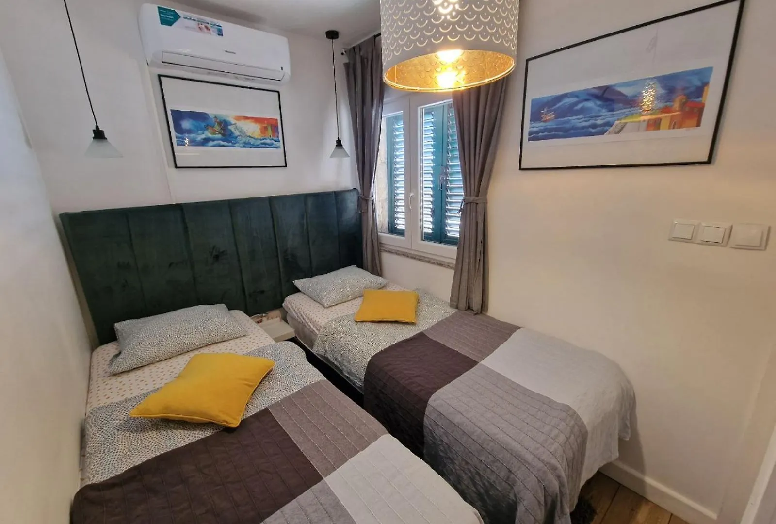 Apartments Mali Dvor Novigrad Novigrad  Chorwacja