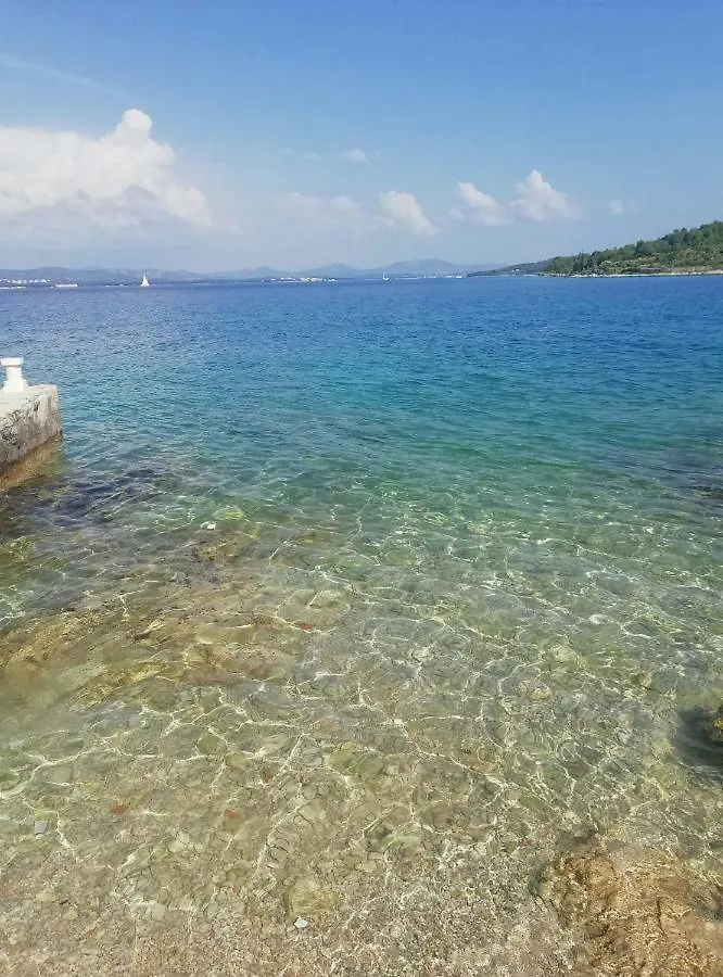 Apartments Mali Dvor Novigrad Novigrad