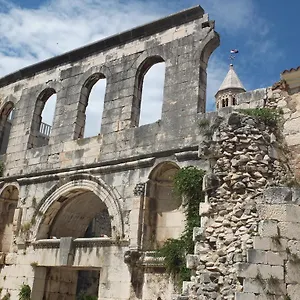Royal Antique Apartment , Split Croatia