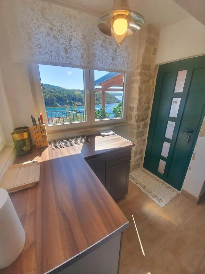 Apartments Mali Dvor Novigrad Novigrad   Novigrad (Dalmatia)