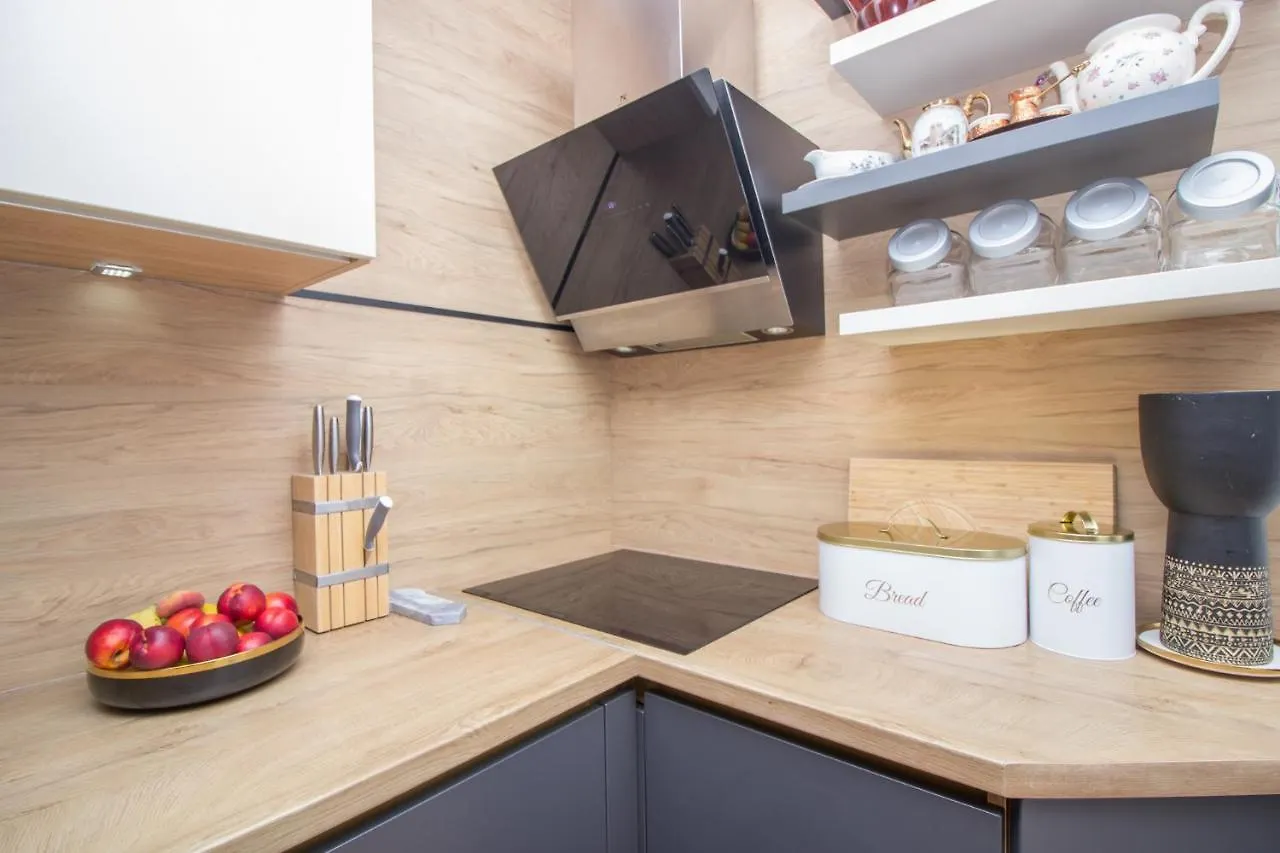 Apartments Mali Dvor Novigrad Novigrad  Croatia